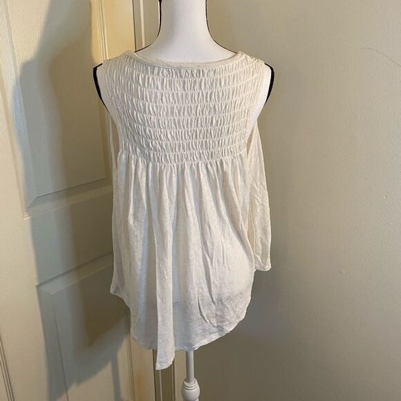 We the Free, sleeveless, linen/cotton blend top - Picture 5 of 9